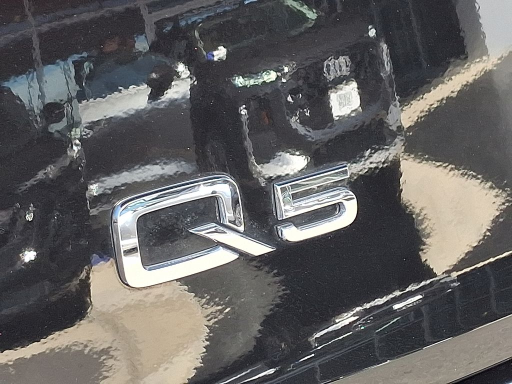 Thumbnail: 2025 Audi Q5 - 31