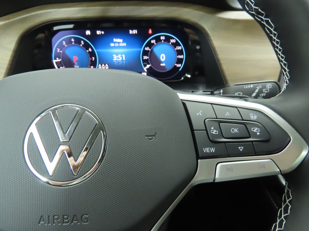 Thumbnail: 2026 Volkswagen Atlas - 12