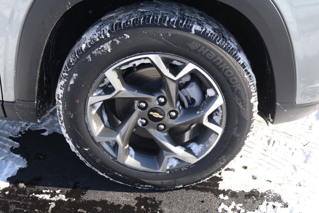 Thumbnail: 2026 Chevrolet Trax - 11