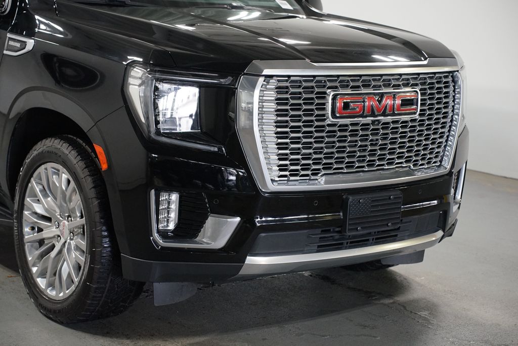 Thumbnail: 2023 GMC Yukon XL - 4