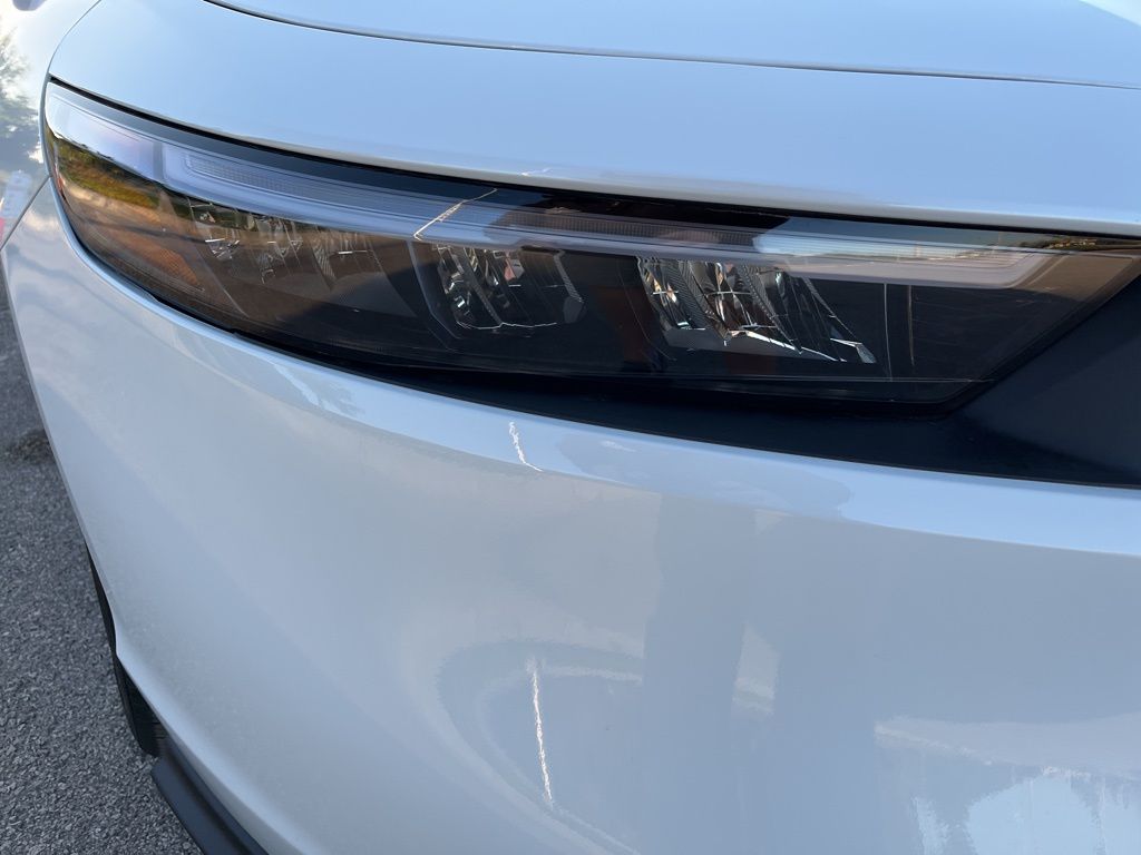2024 Honda Accord LX 13