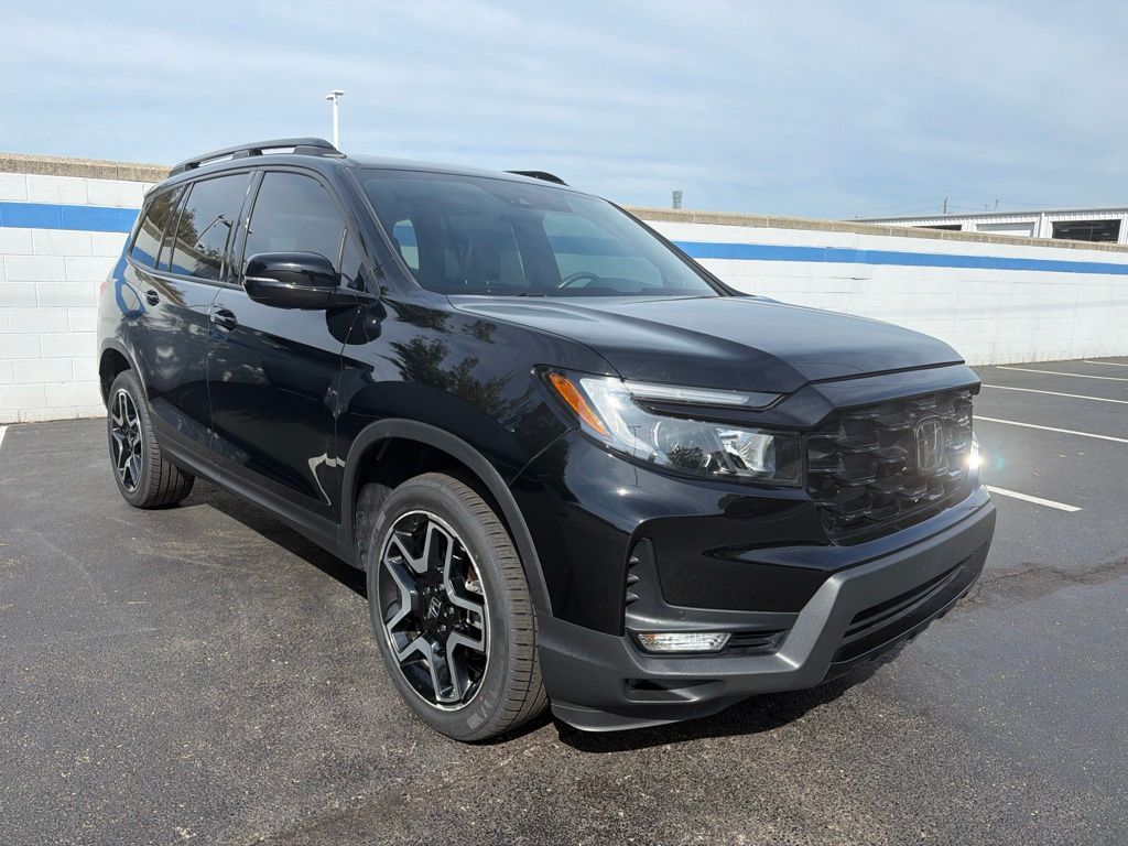 Thumbnail: 2023 Honda Passport - 7