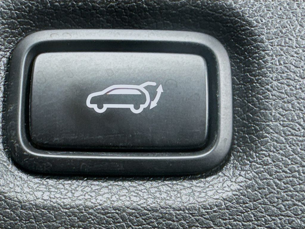 Used Car 2019 Hyundai Santa Fe  Limited For Sale Under $25,000 In Austin, Texas