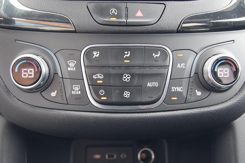 Used 2022 Chevrolet Equinox SUV