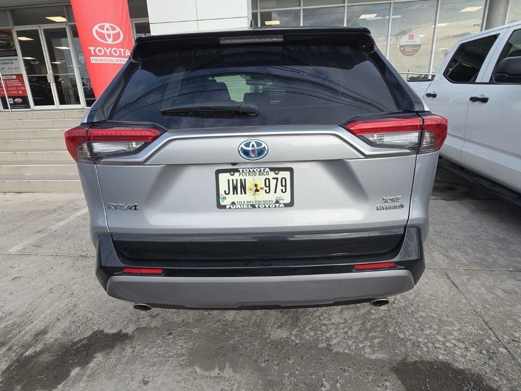Thumbnail: 2022 Toyota RAV4 - 4