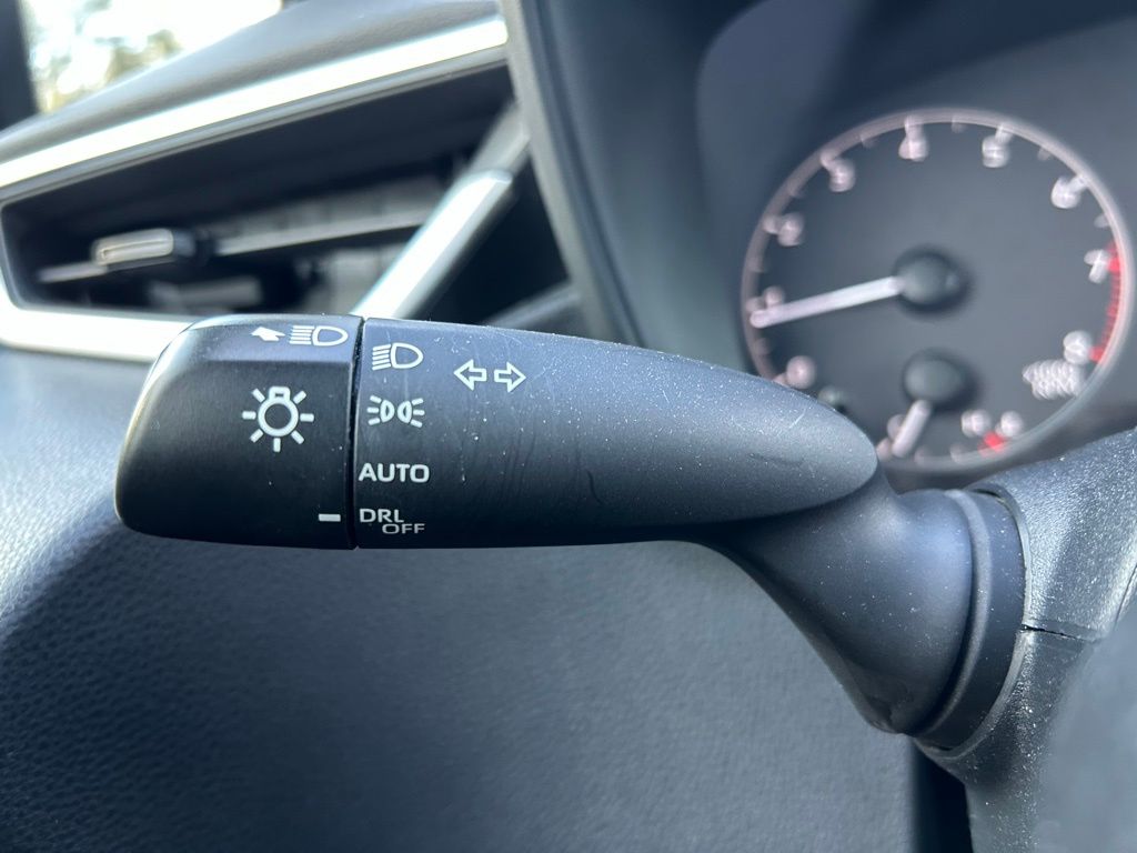 Thumbnail: 2023 Toyota Corolla - 20