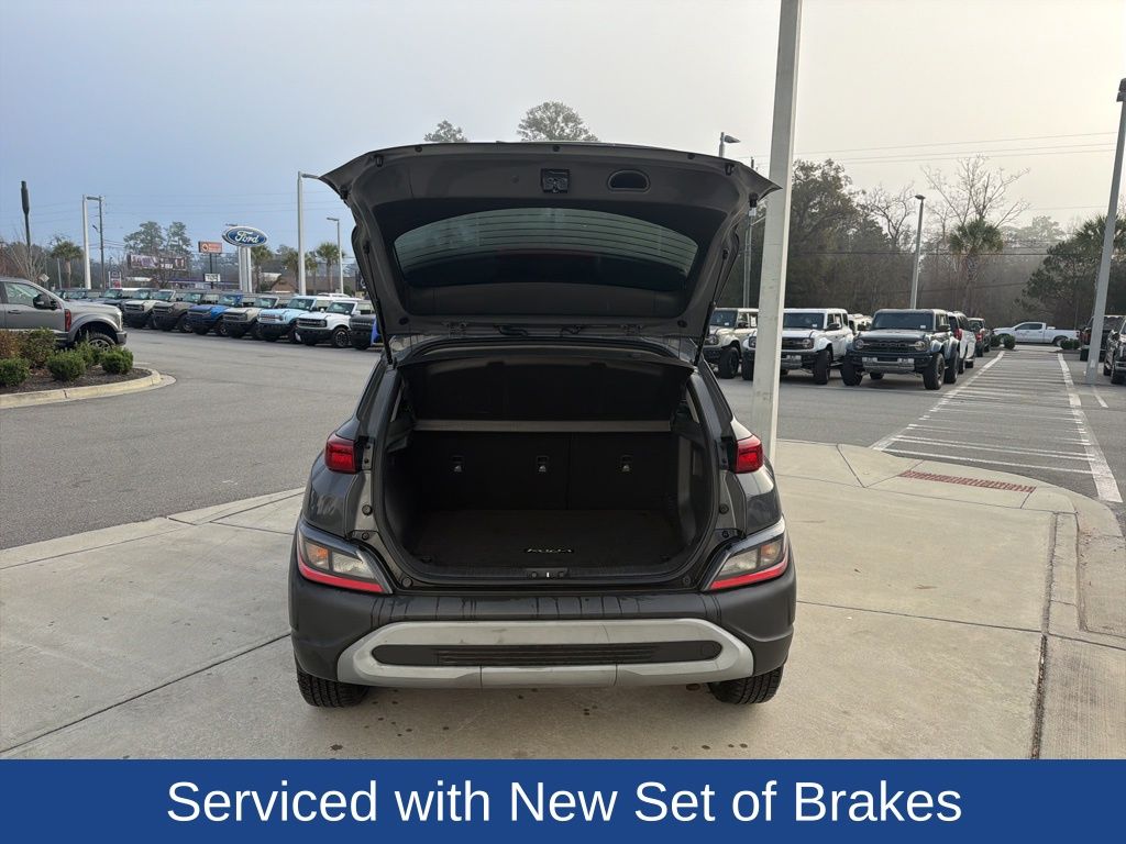 2023 Hyundai Kona SE