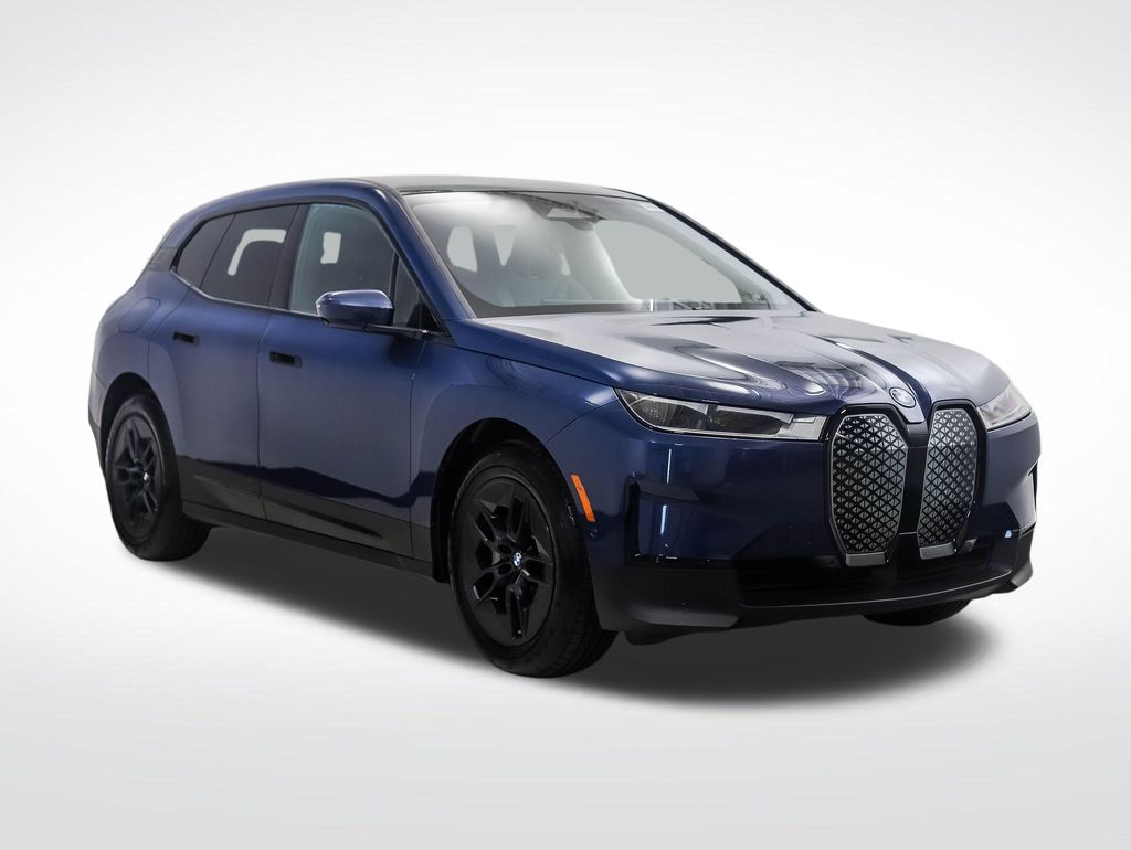 Thumbnail: 2024 BMW iX - 7