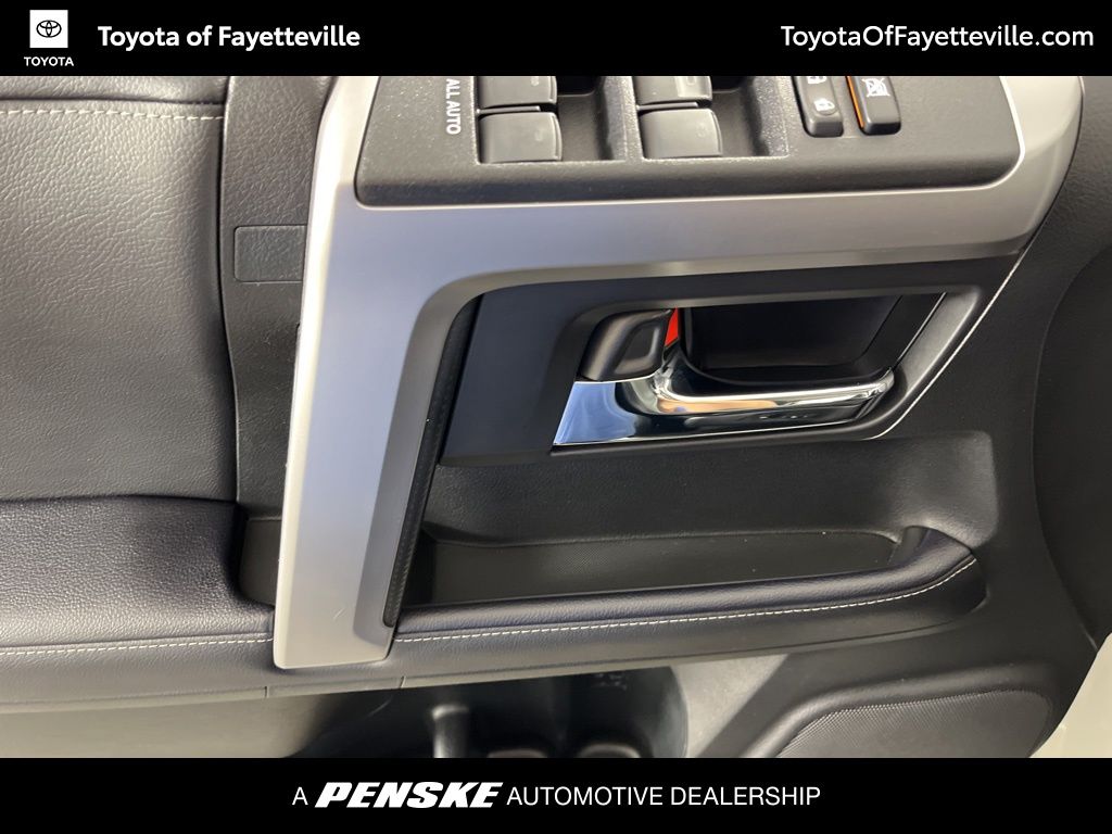 Thumbnail: 2023 Toyota 4Runner - 25