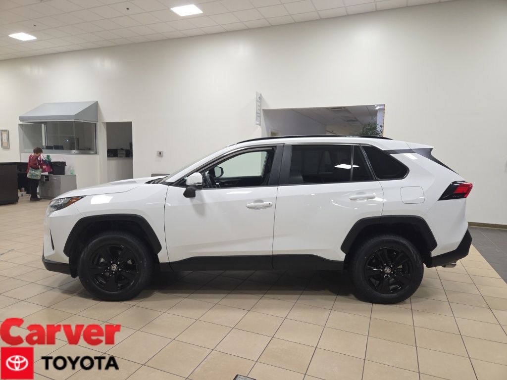 2024 Toyota RAV4 XLE FWD