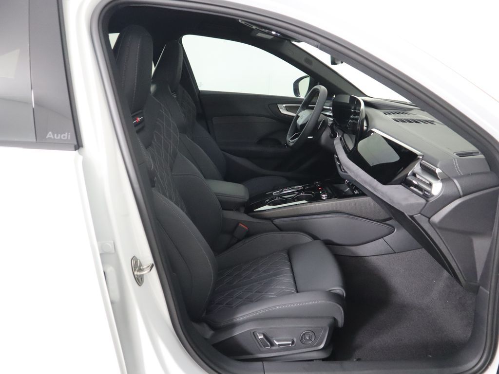 Thumbnail: 2025 Audi S5 - 22