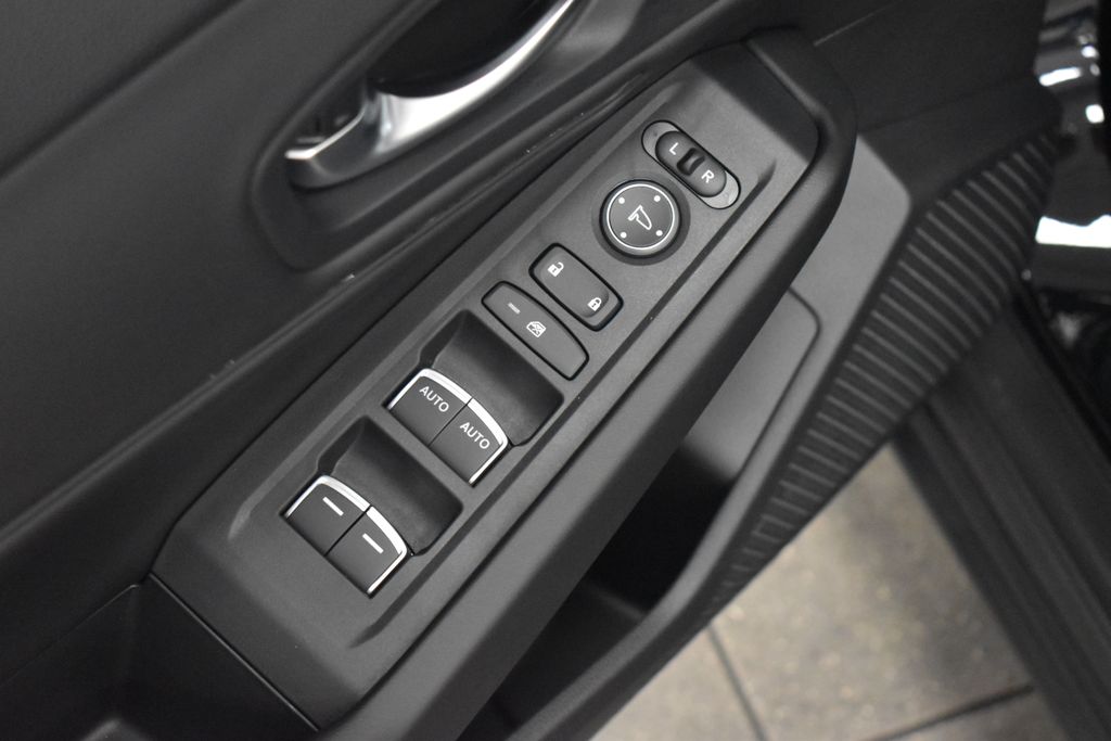 Thumbnail: 2025 Honda Accord - 9