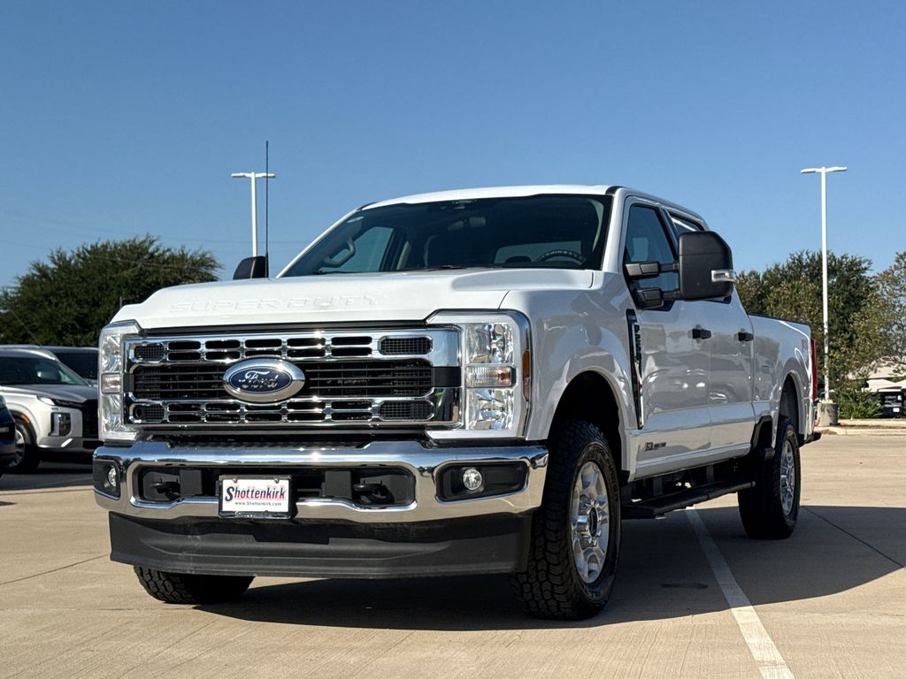 Used 2025 Ford F-250SD Truck