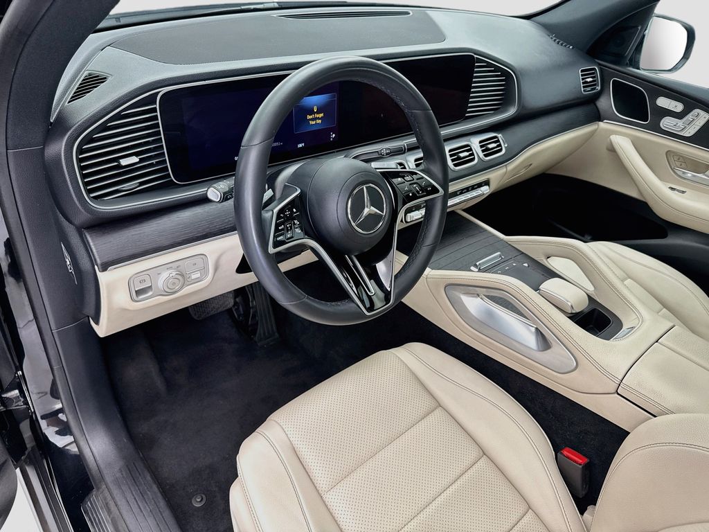 Thumbnail: 2024 Mercedes-Benz GLE - 9