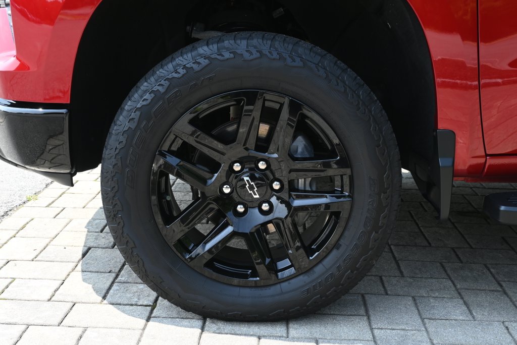 Thumbnail: 2024 Chevrolet Silverado 1500 - 12