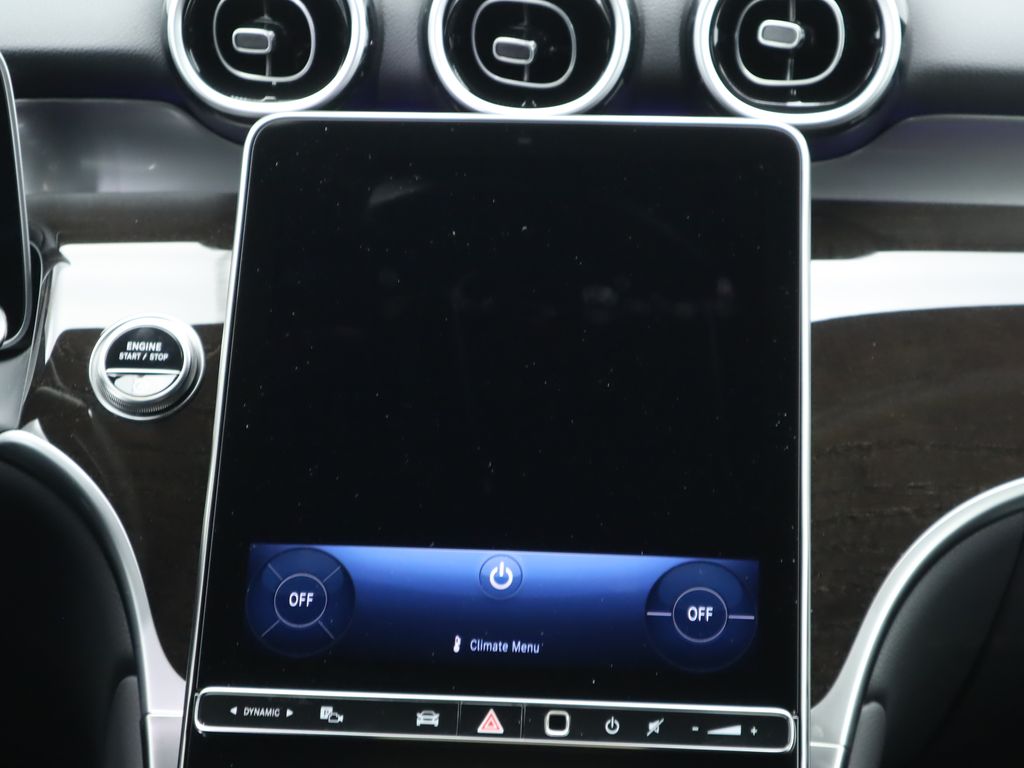 Thumbnail: 2025 Mercedes-Benz GLC - 14