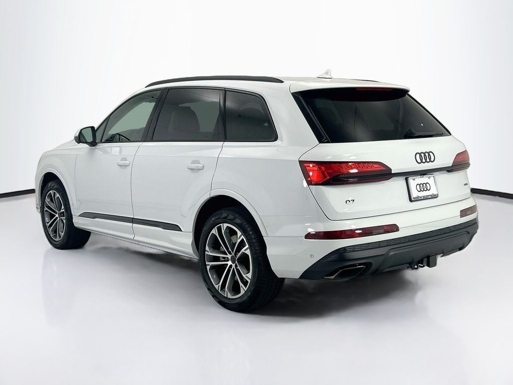 Thumbnail: 2026 Audi Q7 - 7