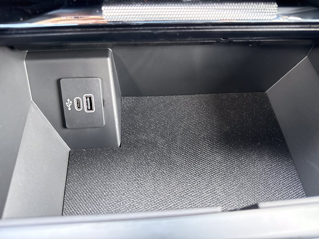 New 2026 White Ford Lariat image 36
