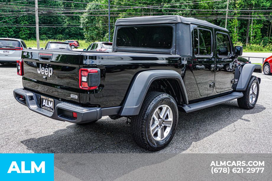 Used 2022 Black Jeep Overland image 6