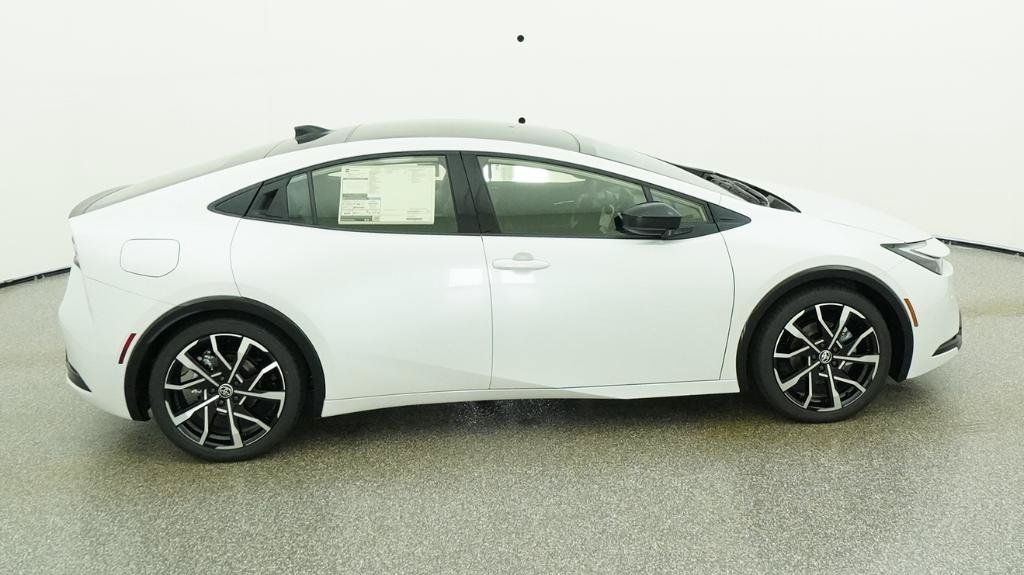 New 2026 Toyota Prius Plug-in Hybrid Hatchback