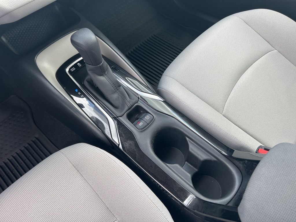 2022 Toyota Corolla Hybrid LE