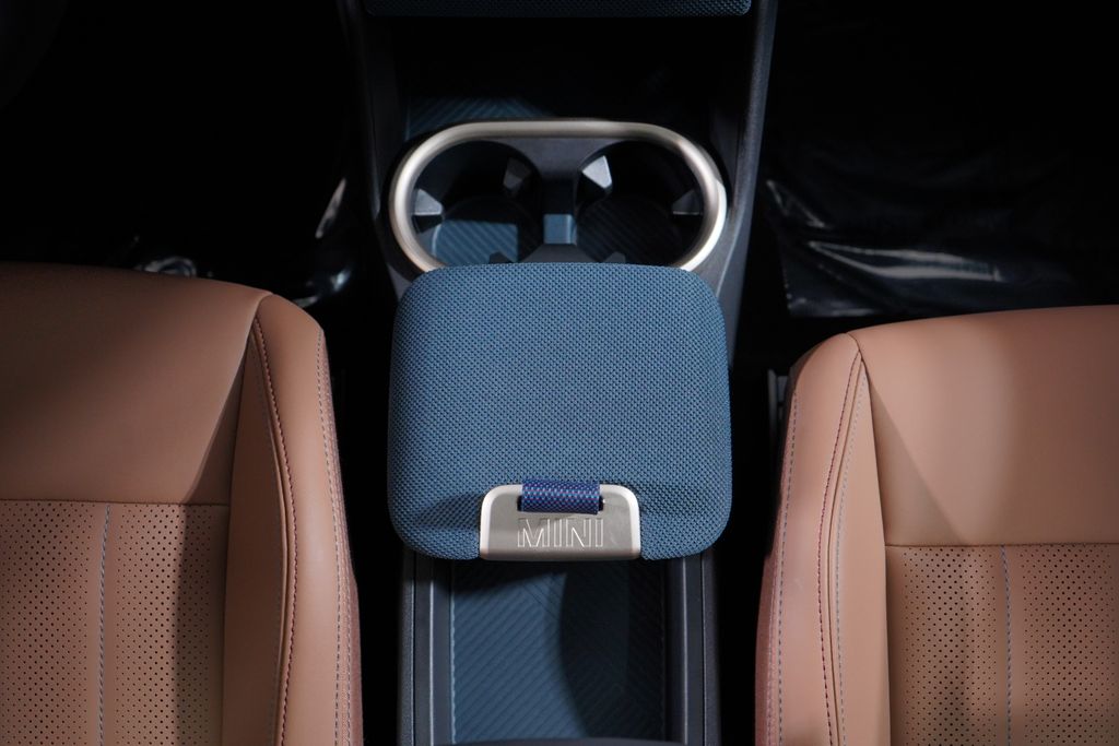 Thumbnail: 2025 MINI Cooper Countryman - 14