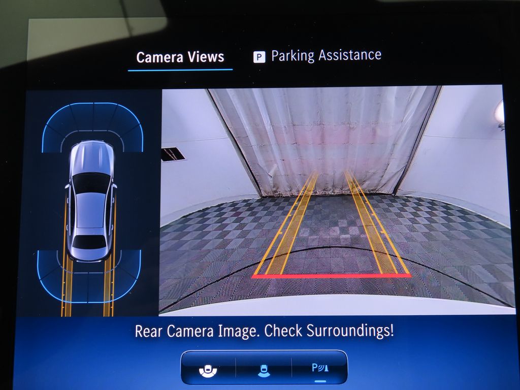 Thumbnail: 2025 Mercedes-Benz C-Class - 15