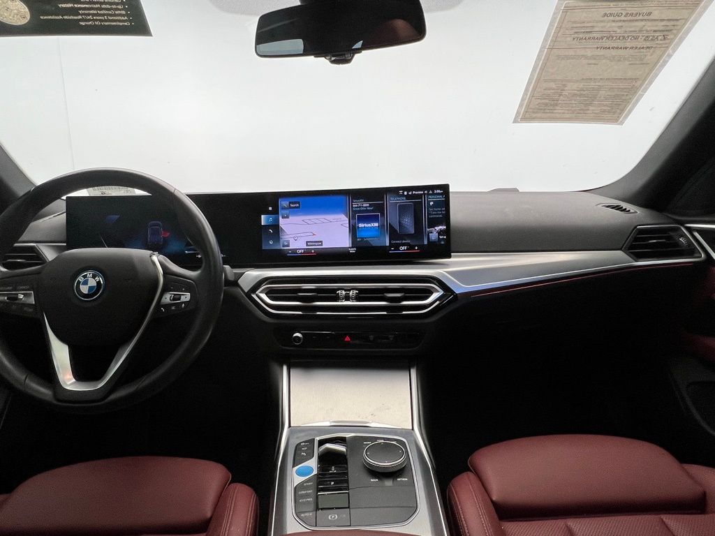 Thumbnail: 2023 BMW i4 - 10