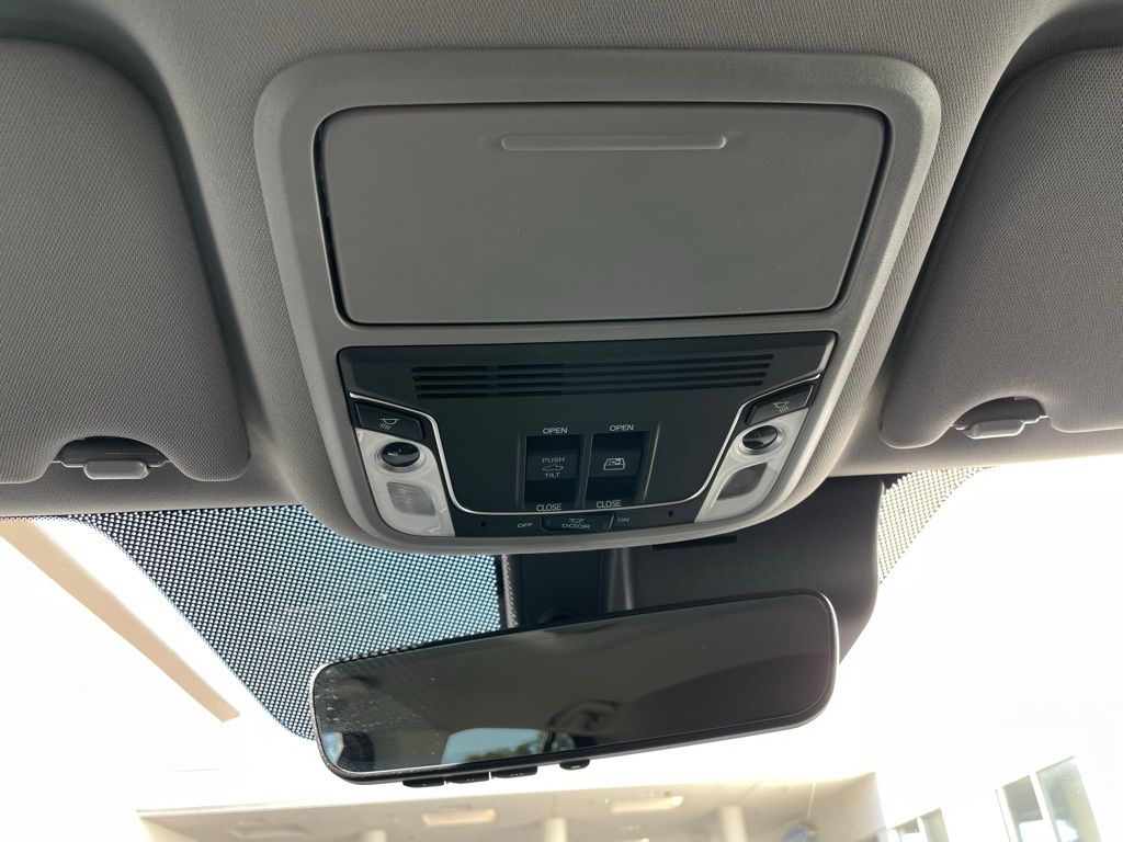 Thumbnail: 2026 Honda Ridgeline - 16