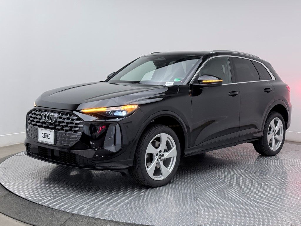 Thumbnail: 2025 Audi Q5 - 6