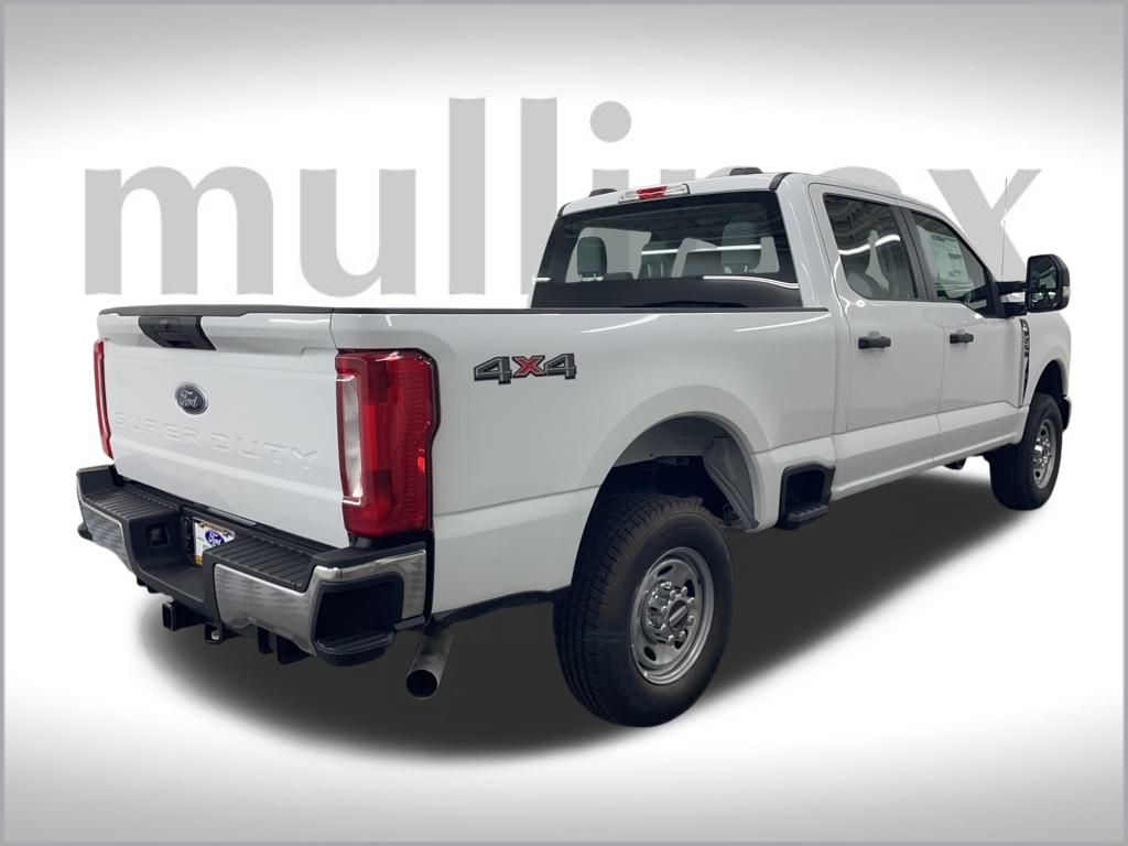 2025 Ford F-250 XL photo 3