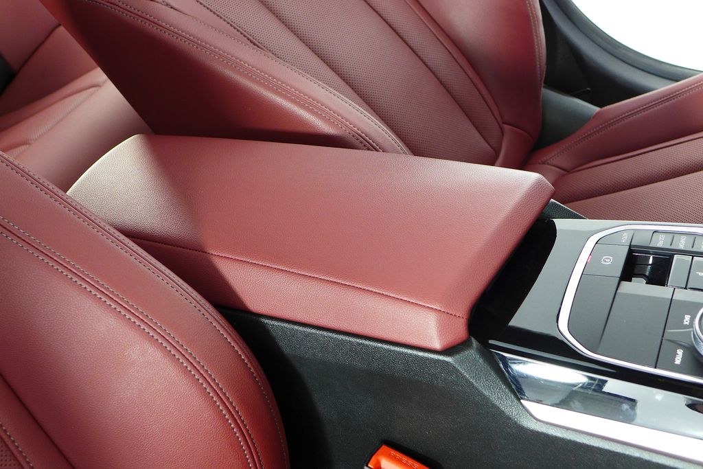 Thumbnail: 2023 BMW 3 Series - 16