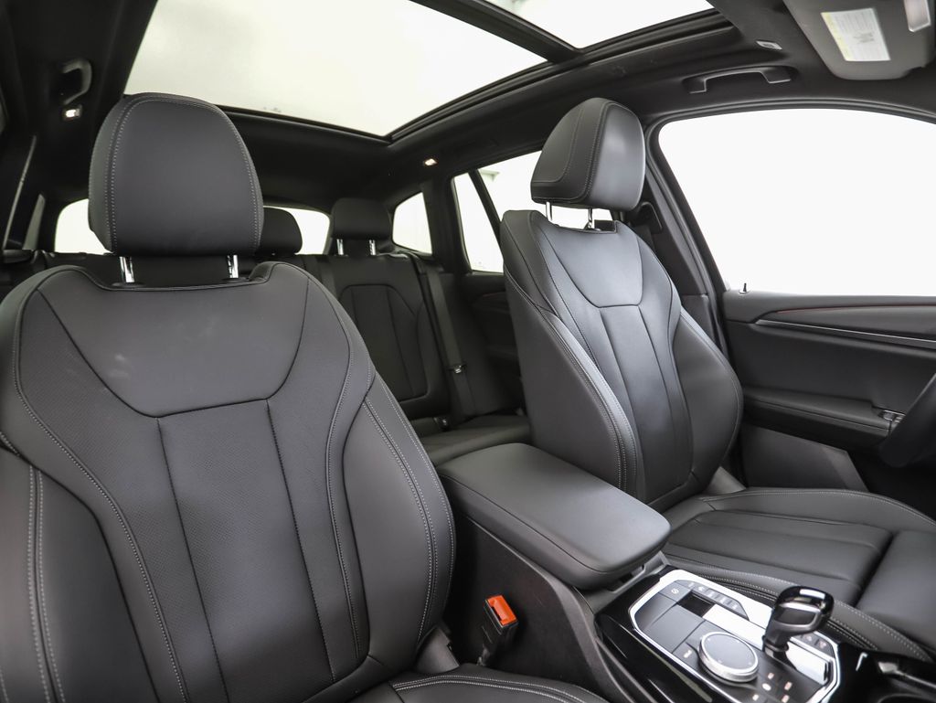 Thumbnail: 2023 BMW X3 - 32