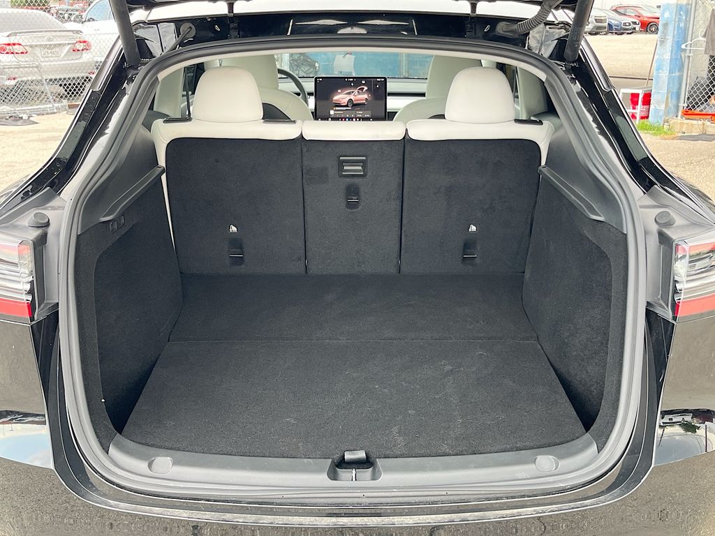 2025 Tesla Model Y Long Range Black at Ultimate Motorsports