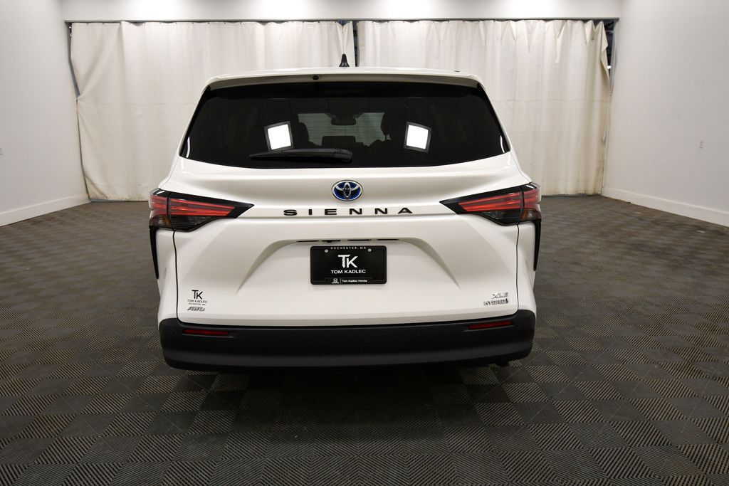 Used 2021 Toyota Sienna Van