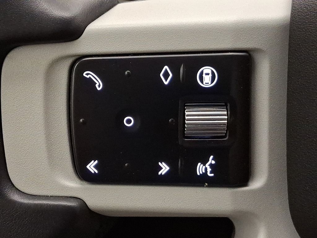 Thumbnail: 2024 Land Rover Defender - 23