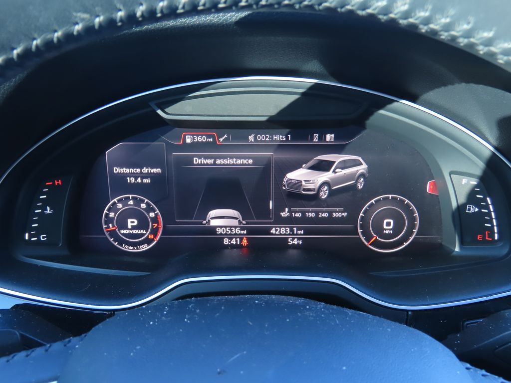 Thumbnail: 2019 Audi Q7 - 19