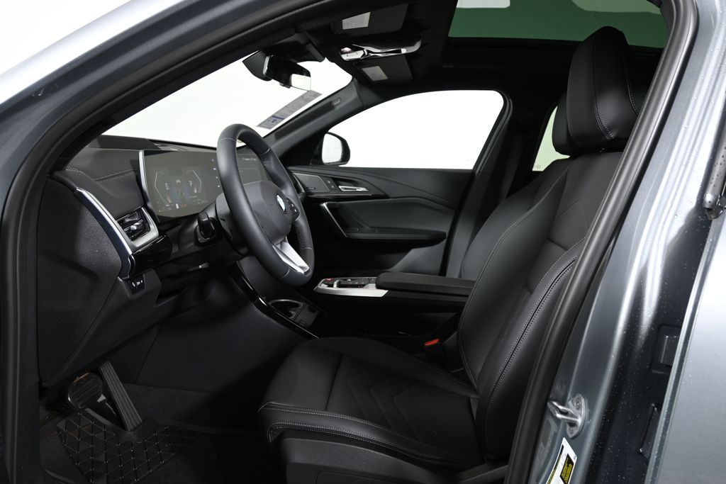 Thumbnail: 2026 BMW X2 - 3