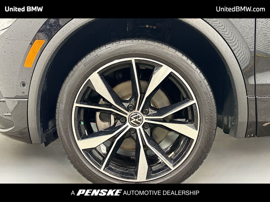 Thumbnail: 2022 Volkswagen Tiguan - 2