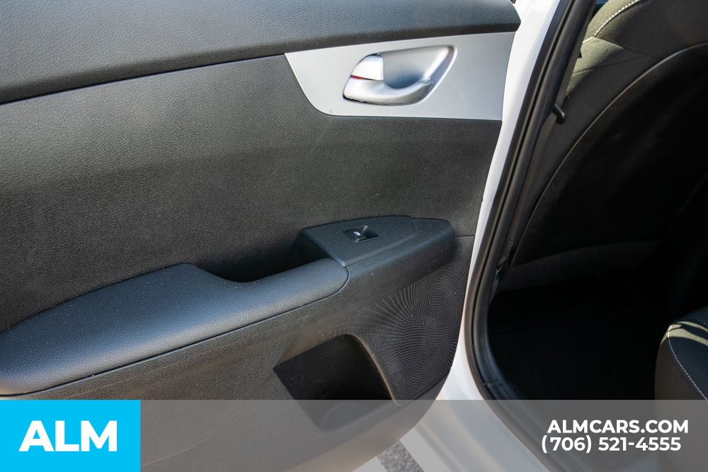 2023 Kia Forte LXS photo 20