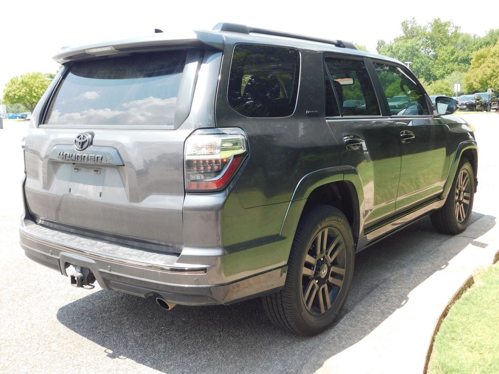 Thumbnail: 2019 Toyota 4Runner - 4