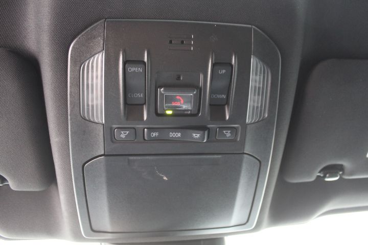 Used Car 2022 Toyota Highlander  Xse For Sale Under $35,000 In Georgetown, Texas