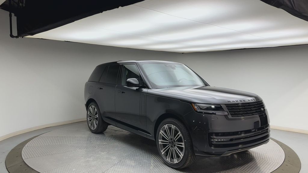 Thumbnail: 2026 Land Rover Range Rover - 8