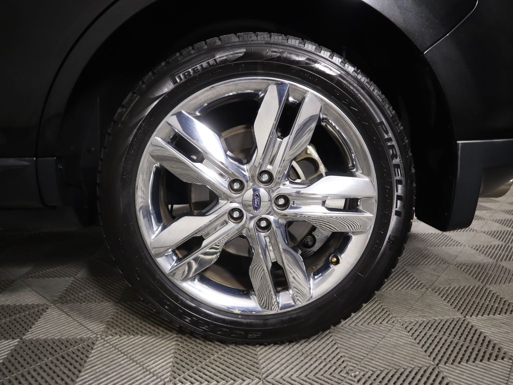 Thumbnail: 2011 Ford Edge - 31