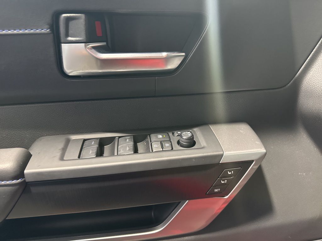 Used Car 2025 Toyota Sequoia  Platinum For Sale Under $110,000 In San Juan, Puerto Rico