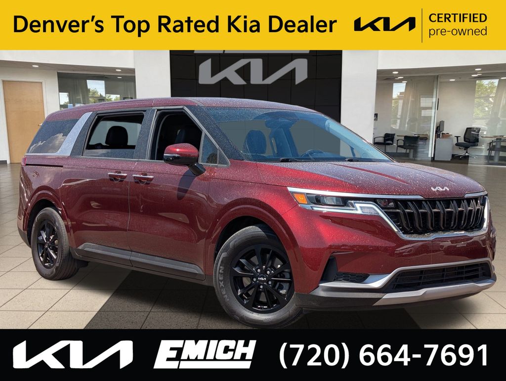 2024 Kia Carnival LX