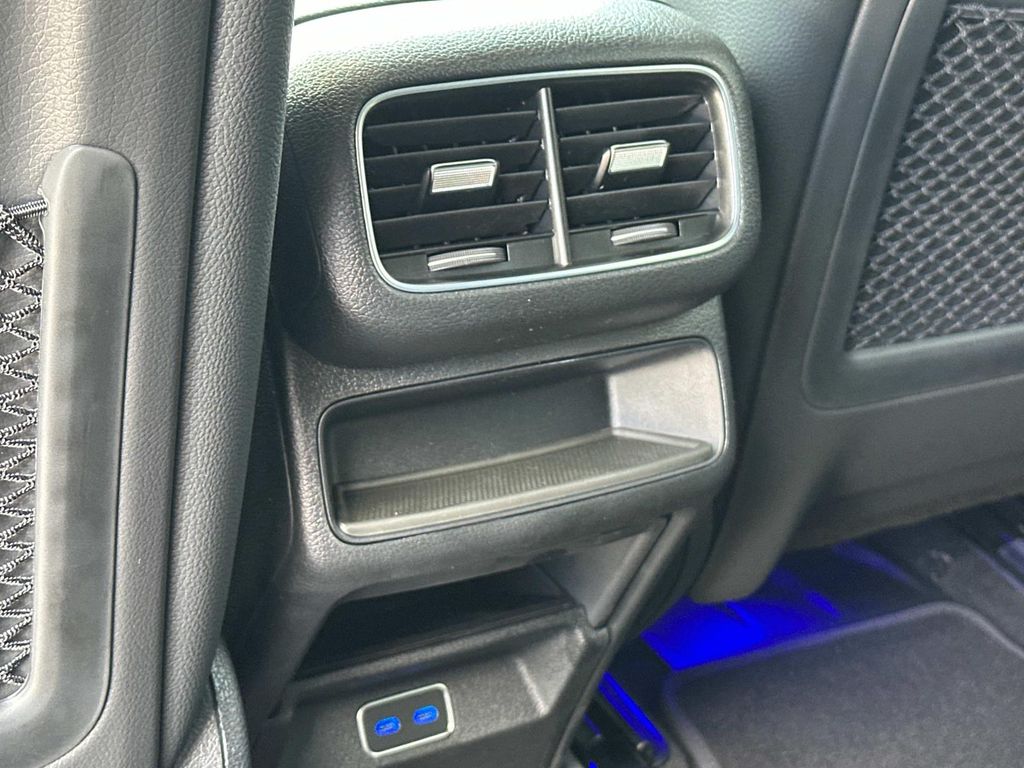 Thumbnail: 2026 Mercedes-Benz GLE - 23