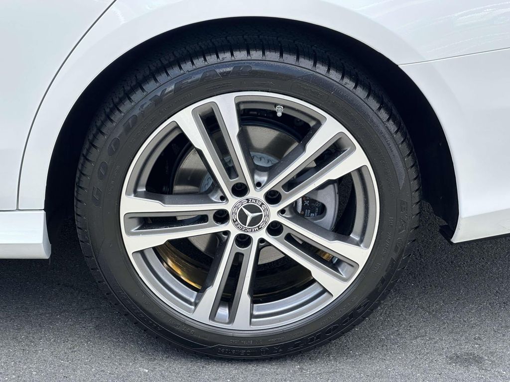 2022 Mercedes-Benz E-Class E 350 7
