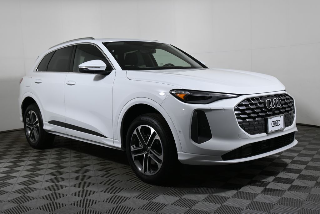 Thumbnail: 2025 Audi Q5 - 8