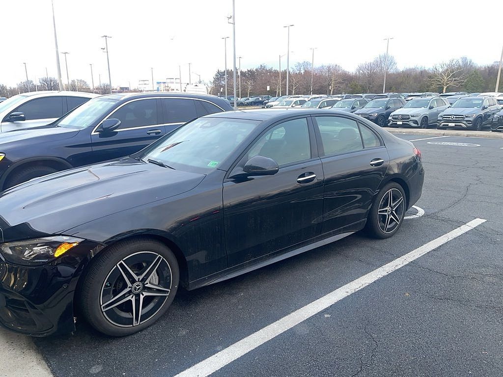 Thumbnail: 2023 Mercedes-Benz C-Class - 4